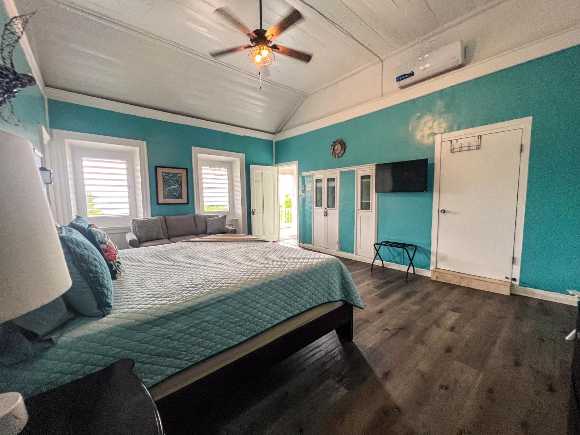 Victoria House Frederiksted