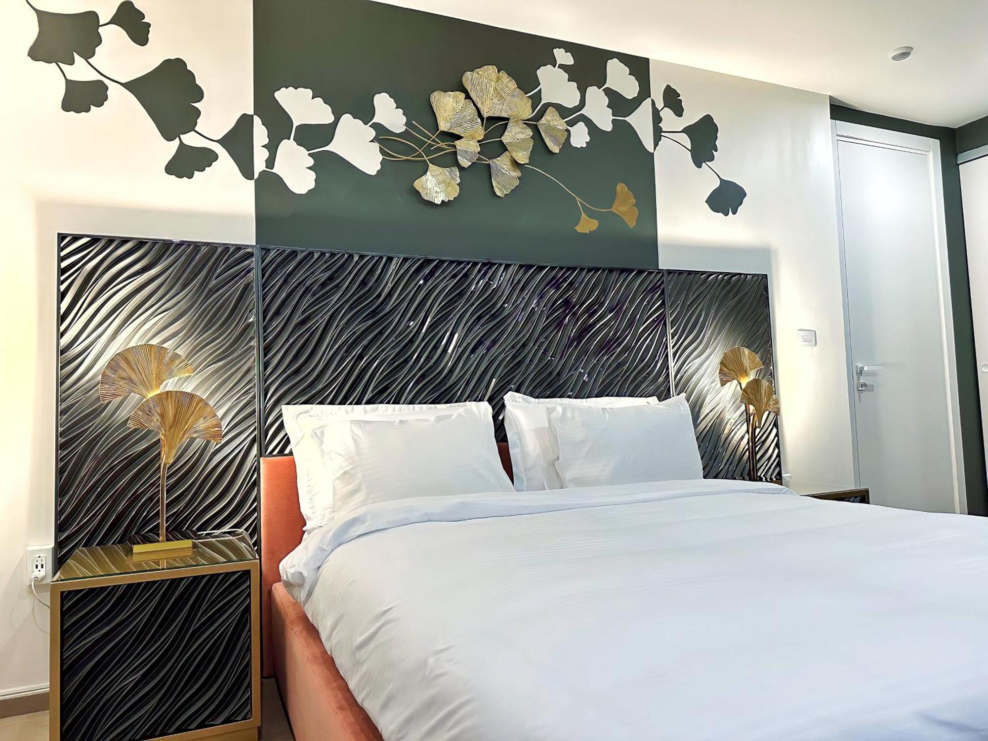 Mullet Bay - Your Luxury Awaits *
