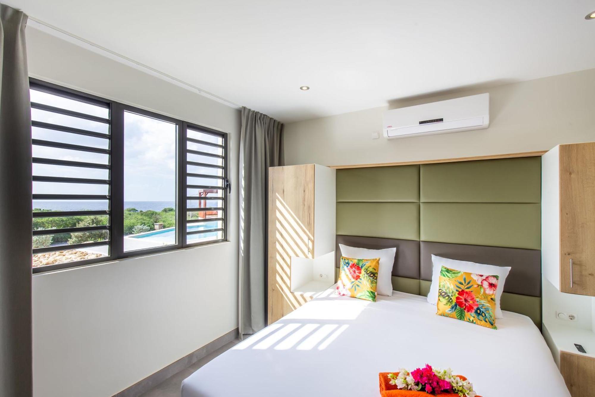 Apartment Coral Estate Ocean View Willemstad