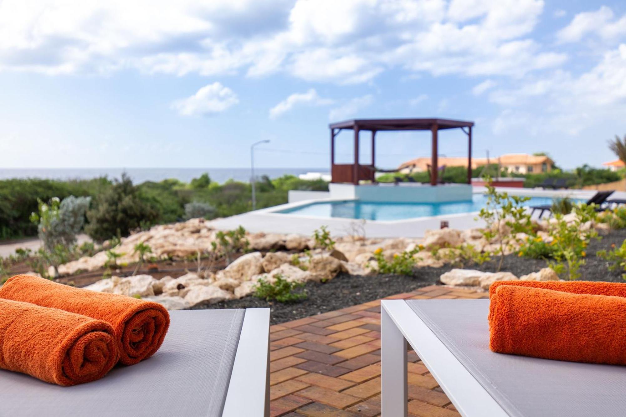 Apartment Coral Estate Ocean View