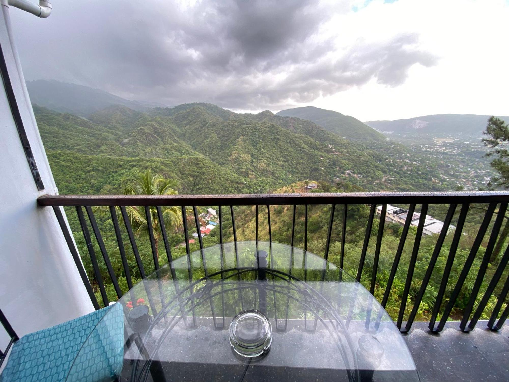 Acomodação com café da manhã  Tranquility Estate 2*