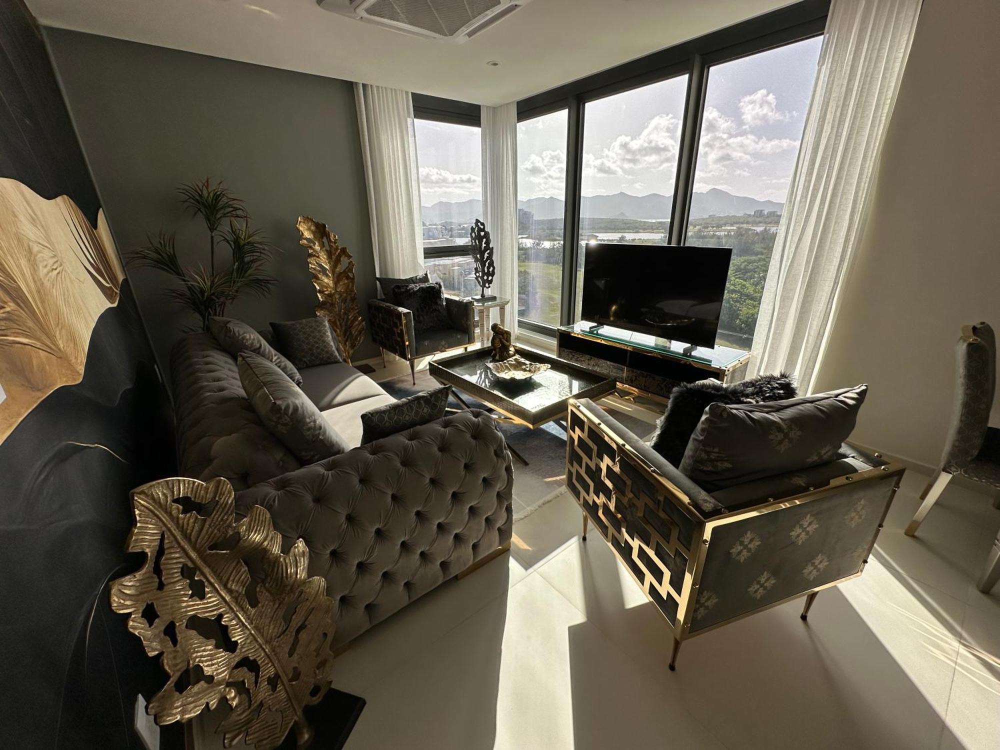 Mullet Bay - Your Luxury Awaits Cupecoy (Sint Maarten)