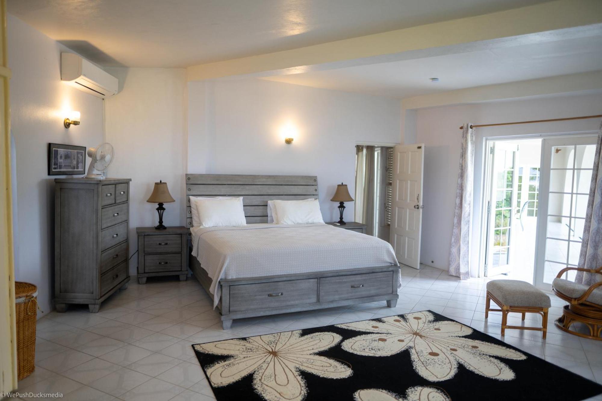 Castles In Paradise 3*