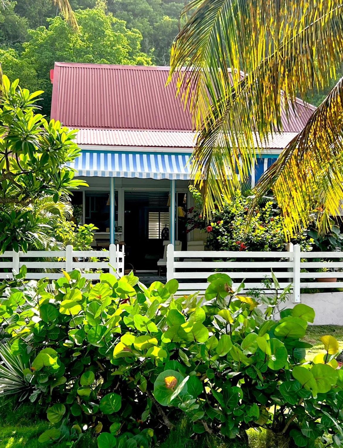 Sucrier, Les Pieds Dans L'eau Holiday home Terre-De-Haut
