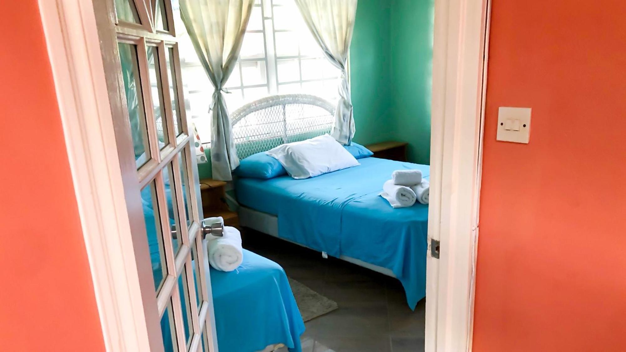 Coco Mango Inn