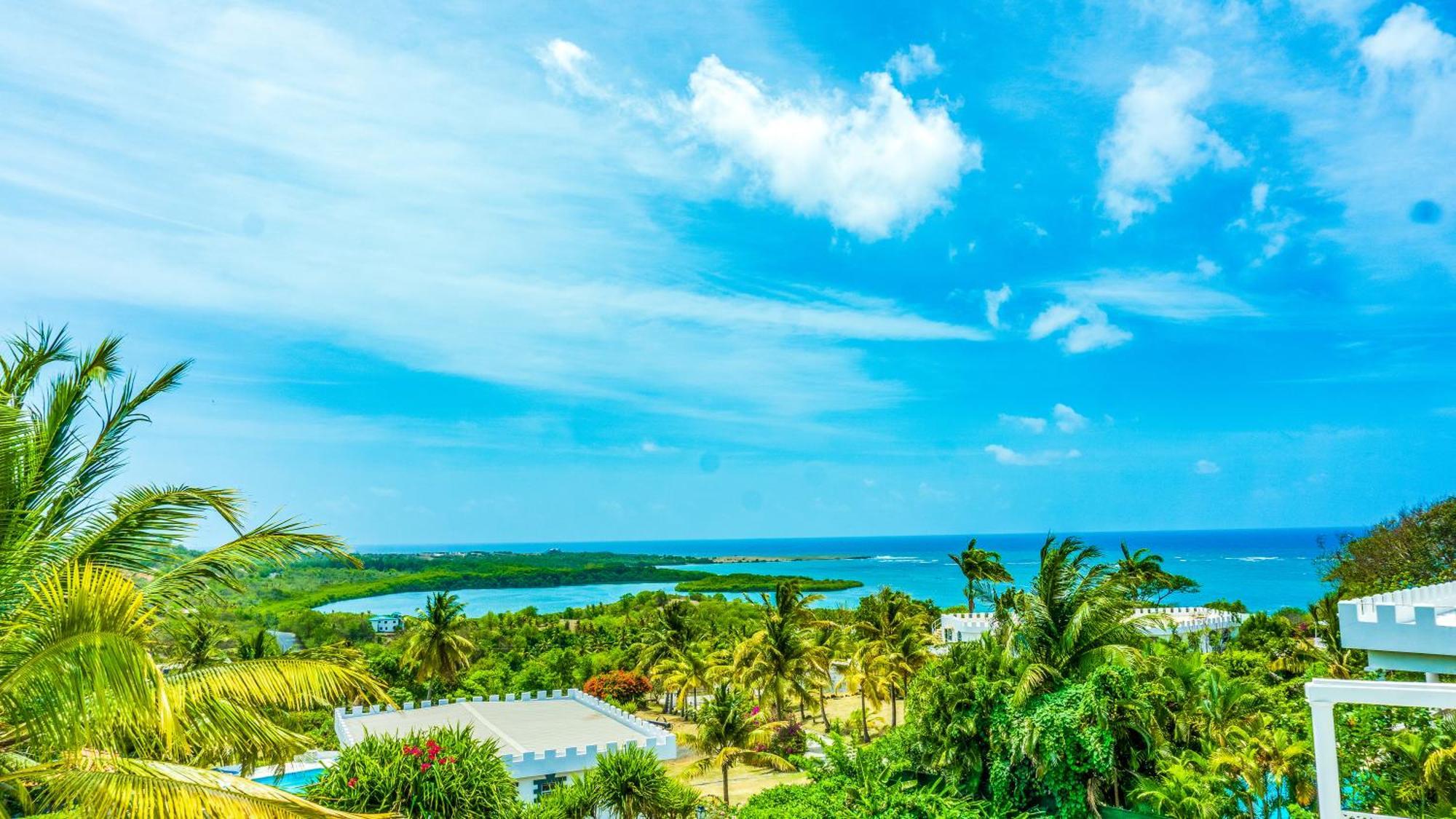 Resort Castles In Paradise 3*