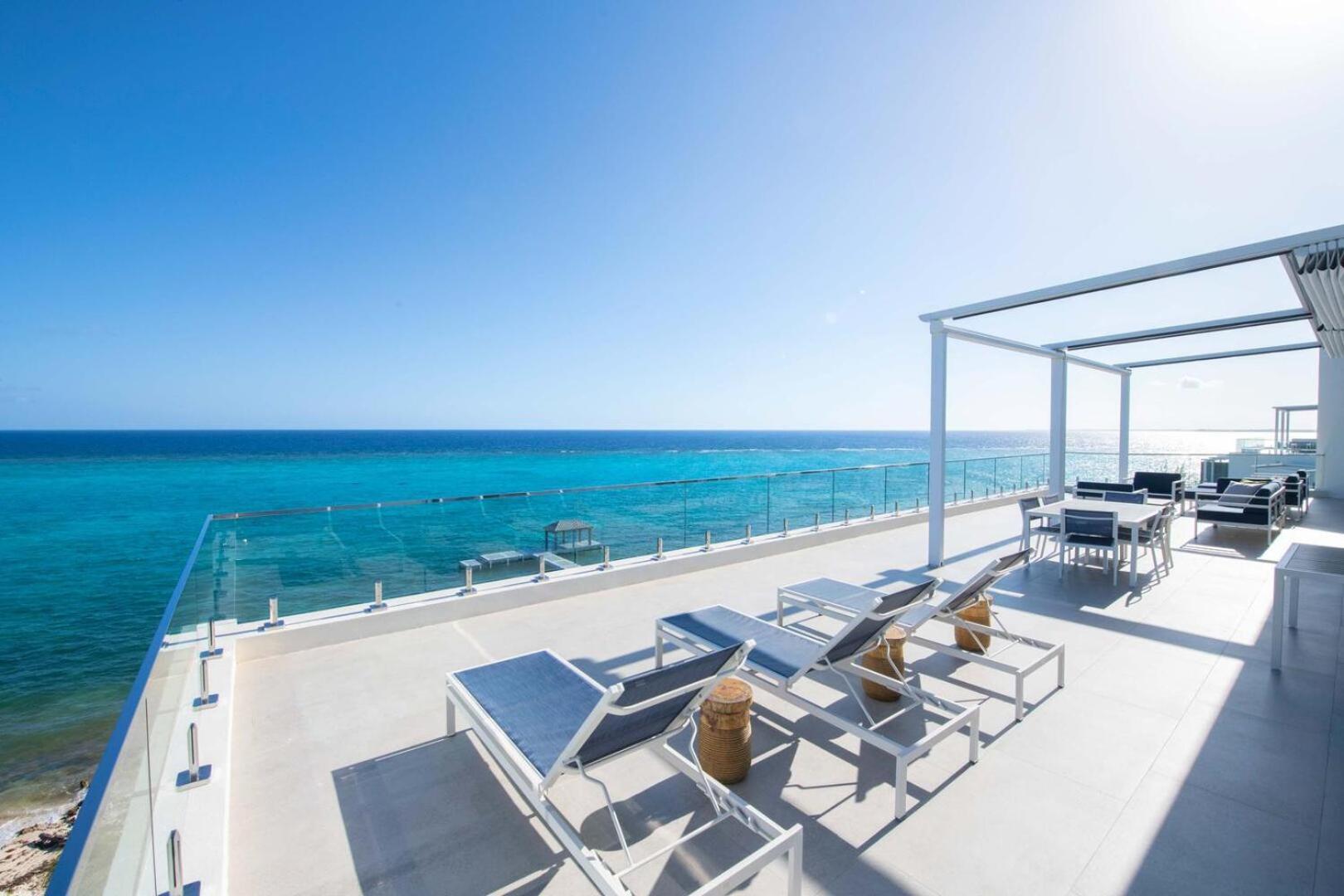 Apartment Point 501 Penthouse *