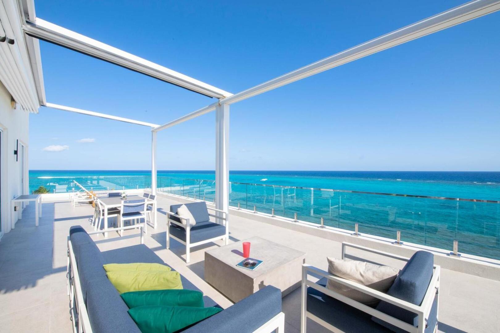 Point 501 Penthouse *