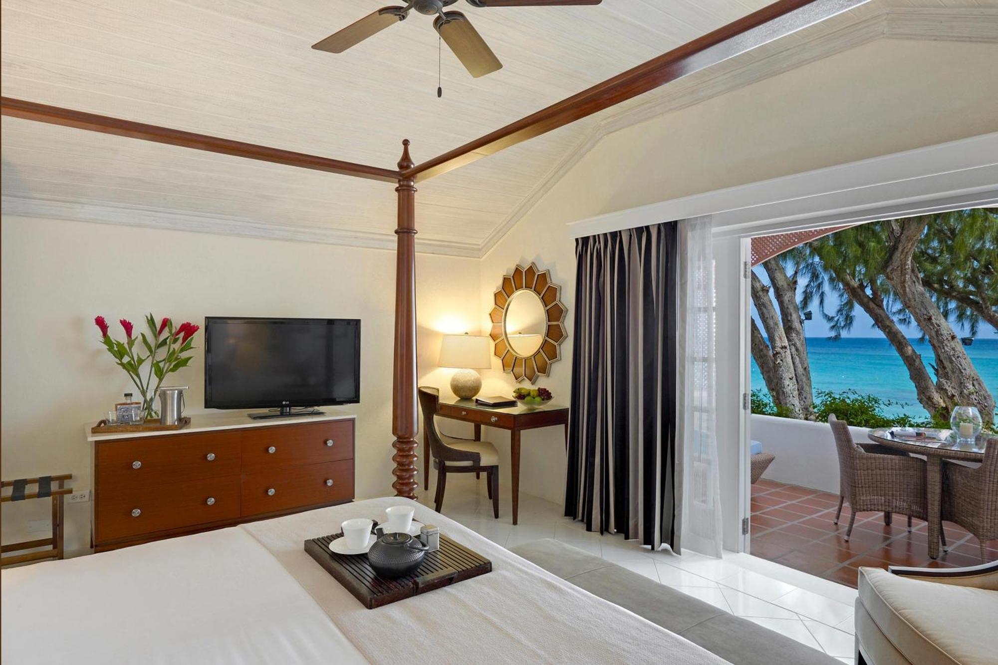 Colony Club By Elegant Hotel Saint James