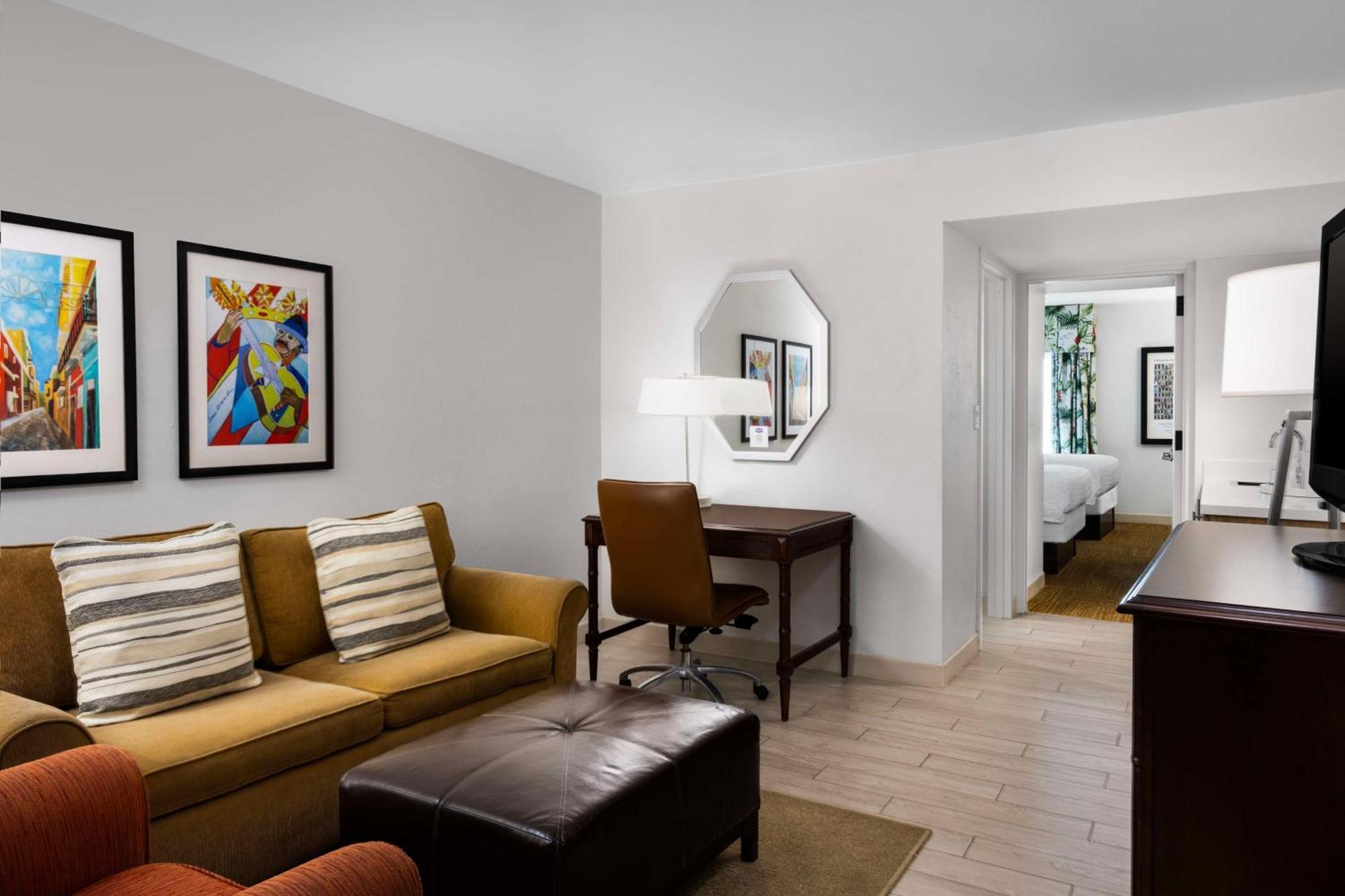 Hotel Hampton & San Juan