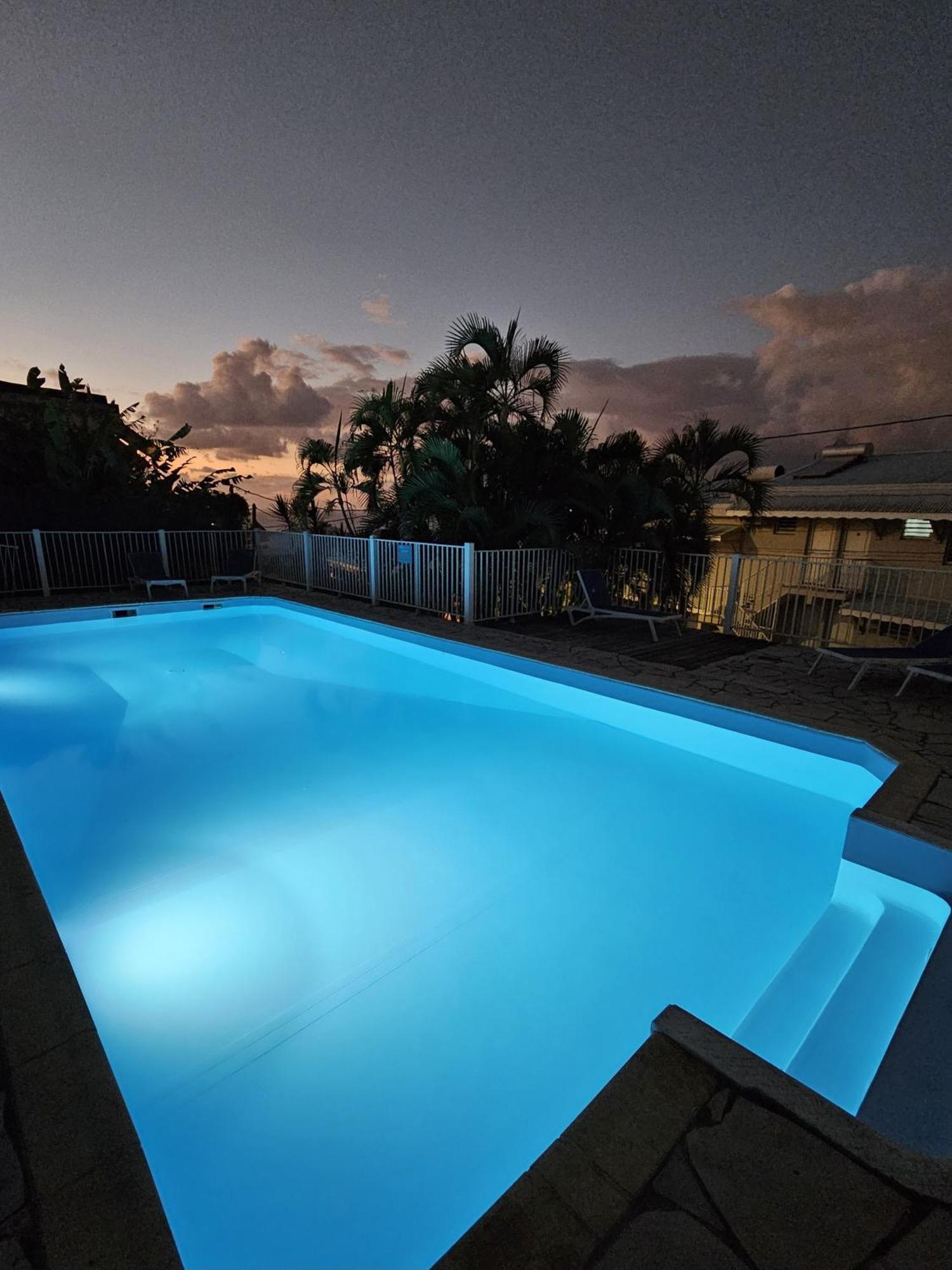 Apartment Sweet Crepuscule - Avec Vue Imprenable & Piscine