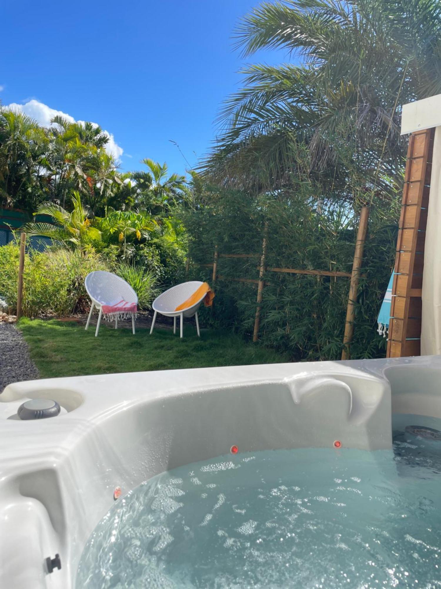 Villa Iguane House & Micro Sainte-Anne (Grande-Terre)