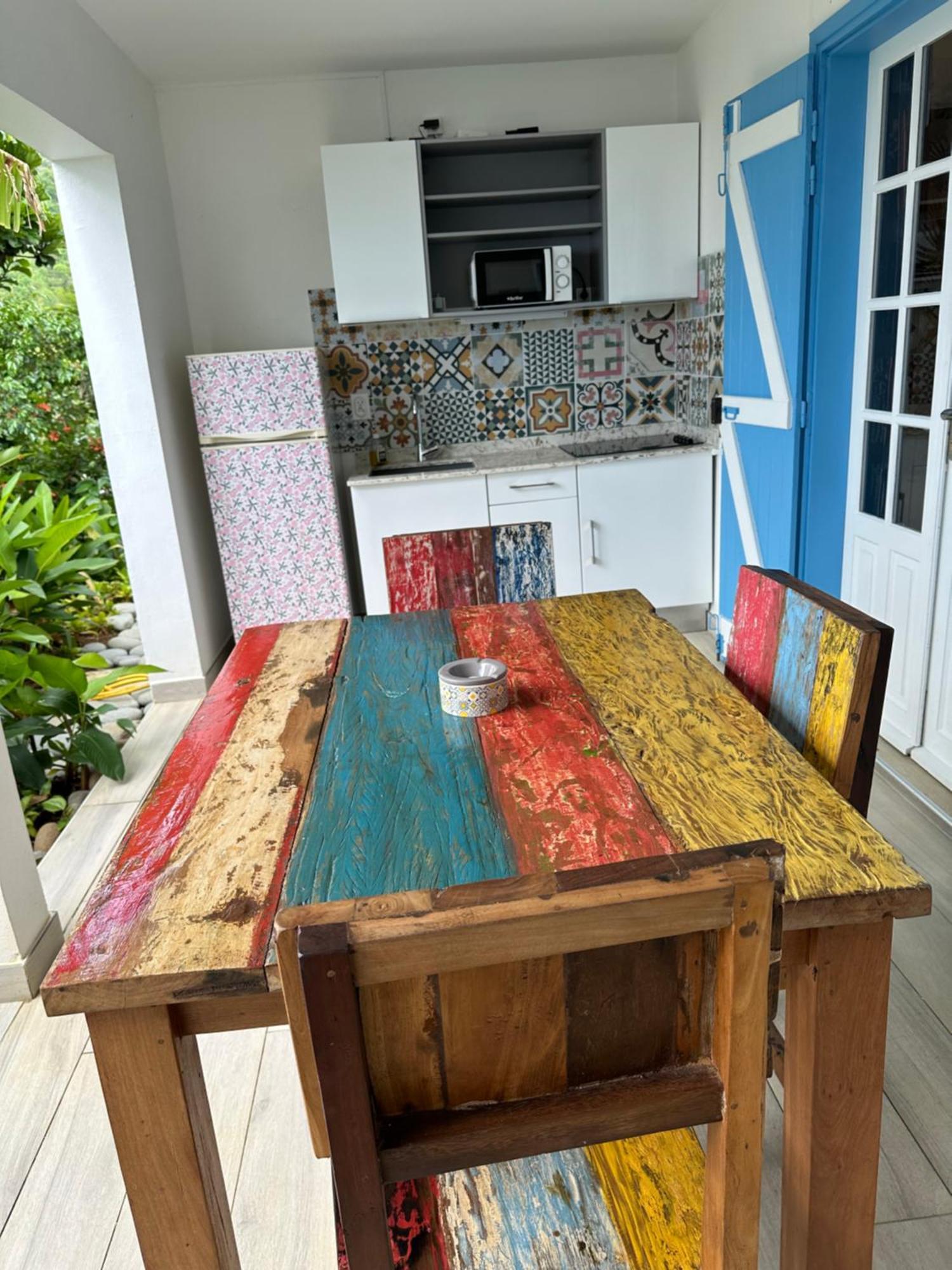 Residence Caraibes Bonheur Deshaies