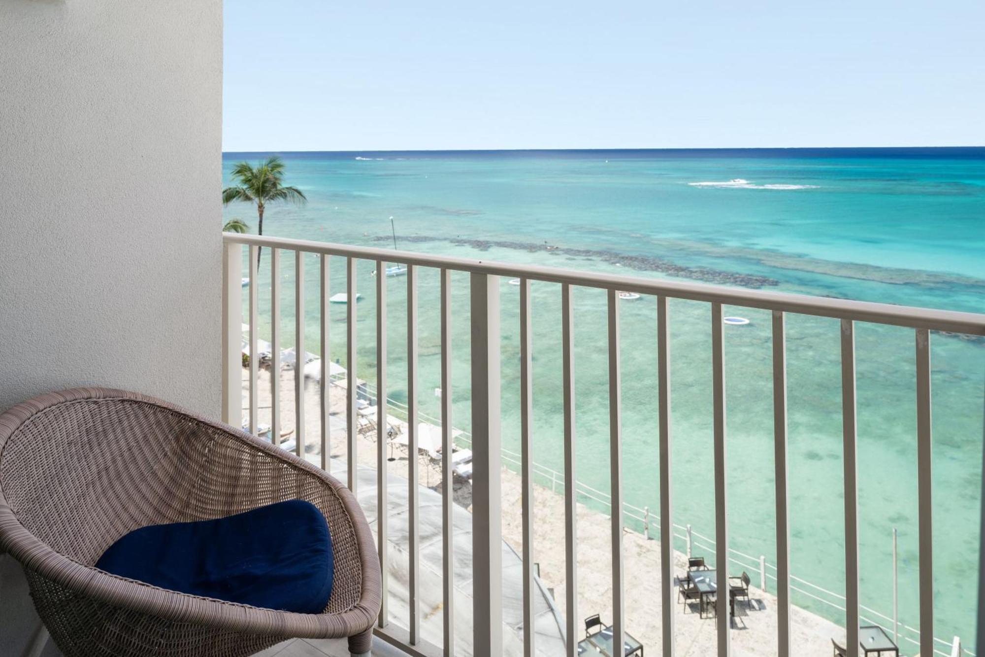 Grand Cayman Marriott 4*