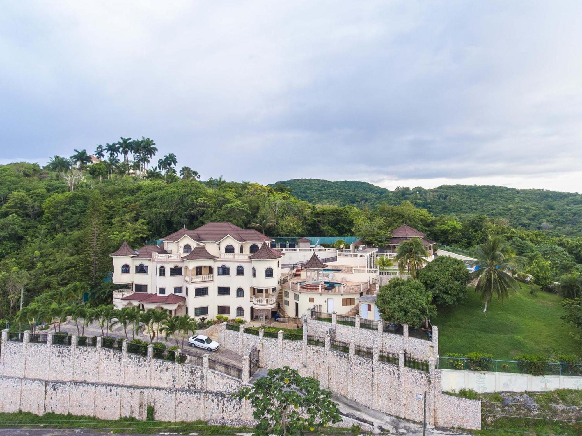 Guest house Clarridge View Montego Bay