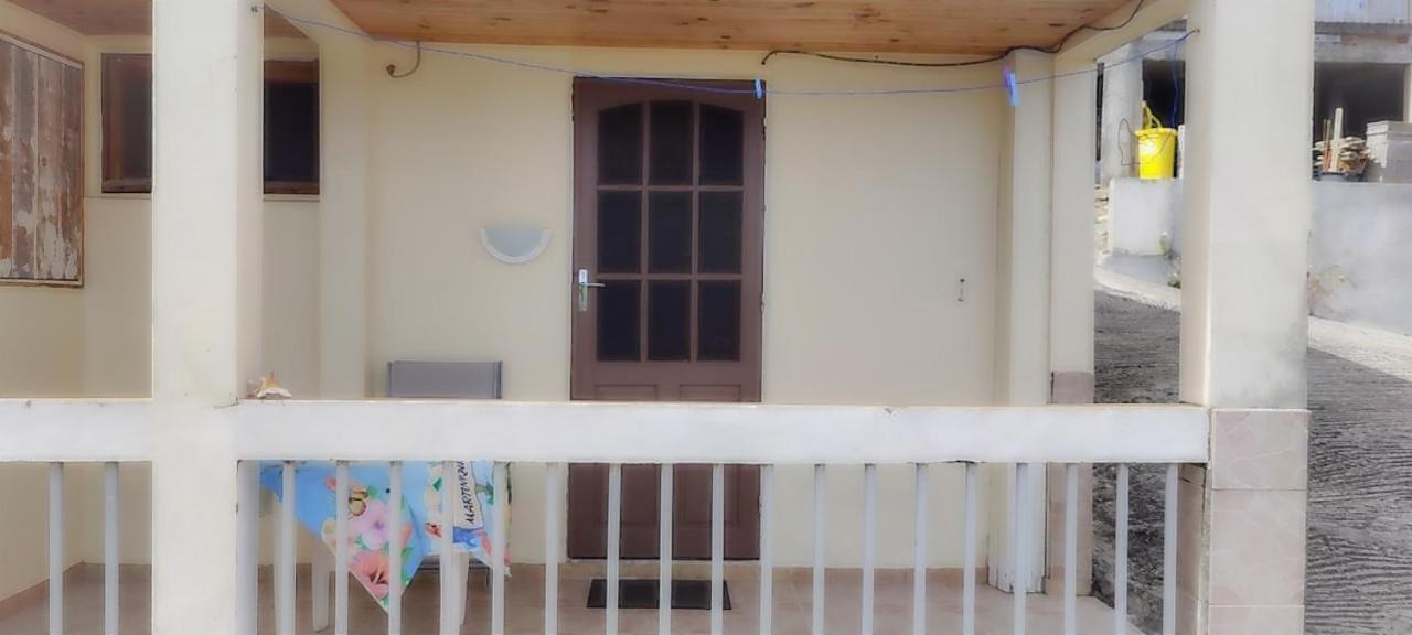F2 Familial - Vue Imprenable Sur La Baie Du Marin Le Marin