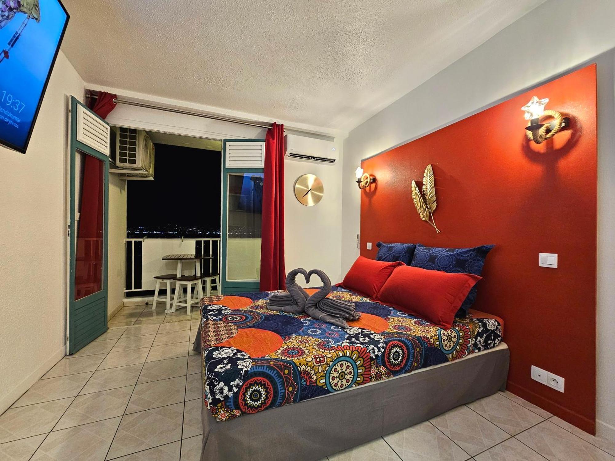 Sweet Crepuscule - Avec Vue Imprenable & Piscine Apartment