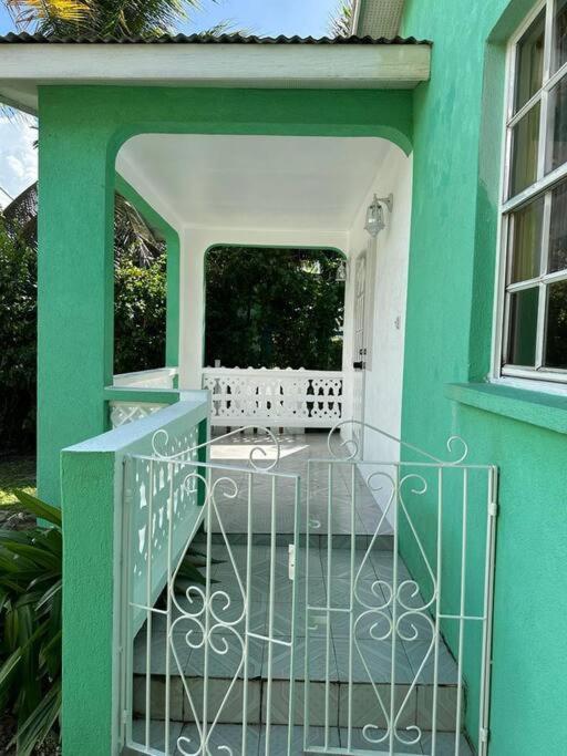 Holiday home Ottie-newly Renovated, 5 Min From Saint James