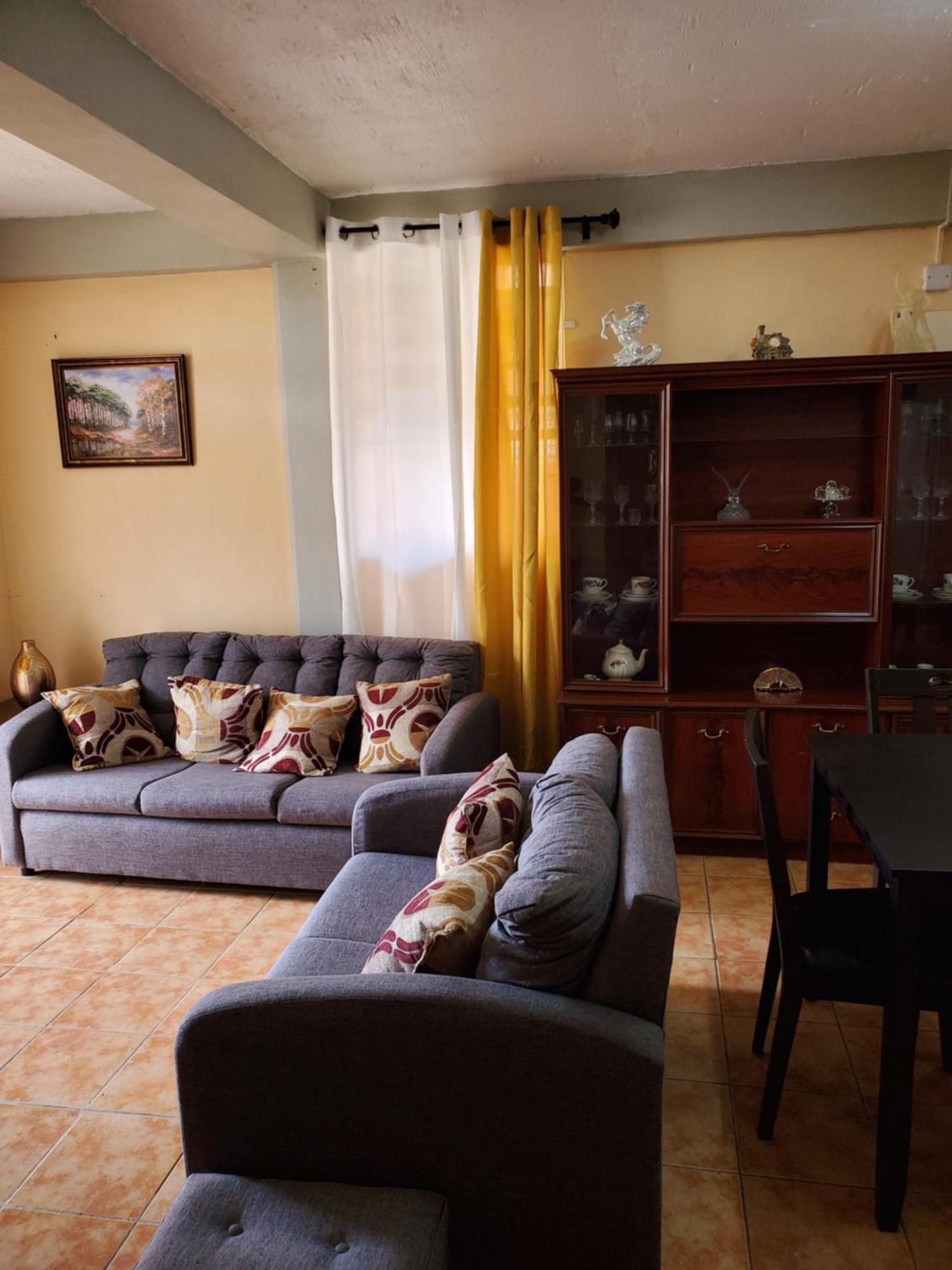 Lind's Comfort Place Roseau