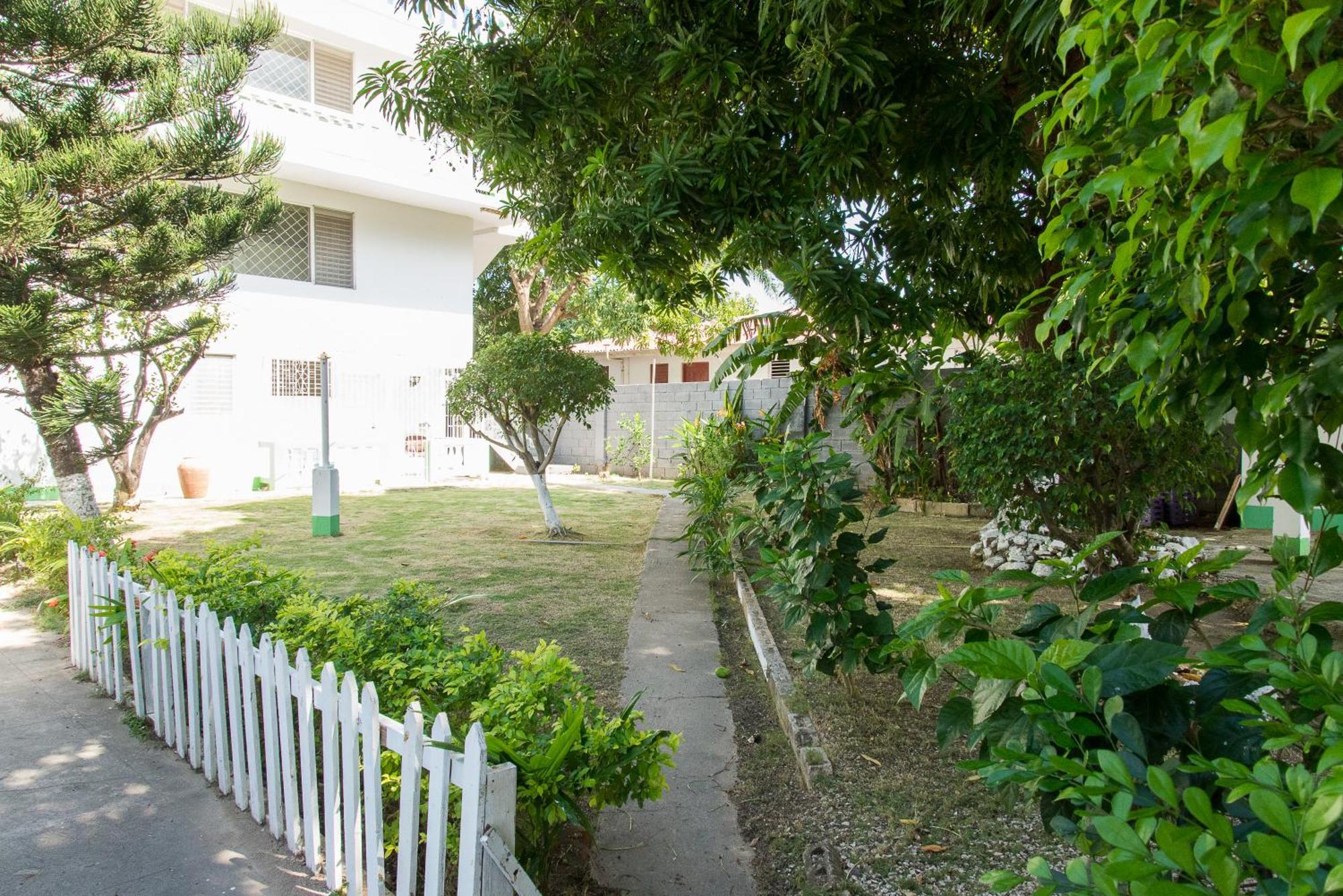 Villa Donna Inn 2*