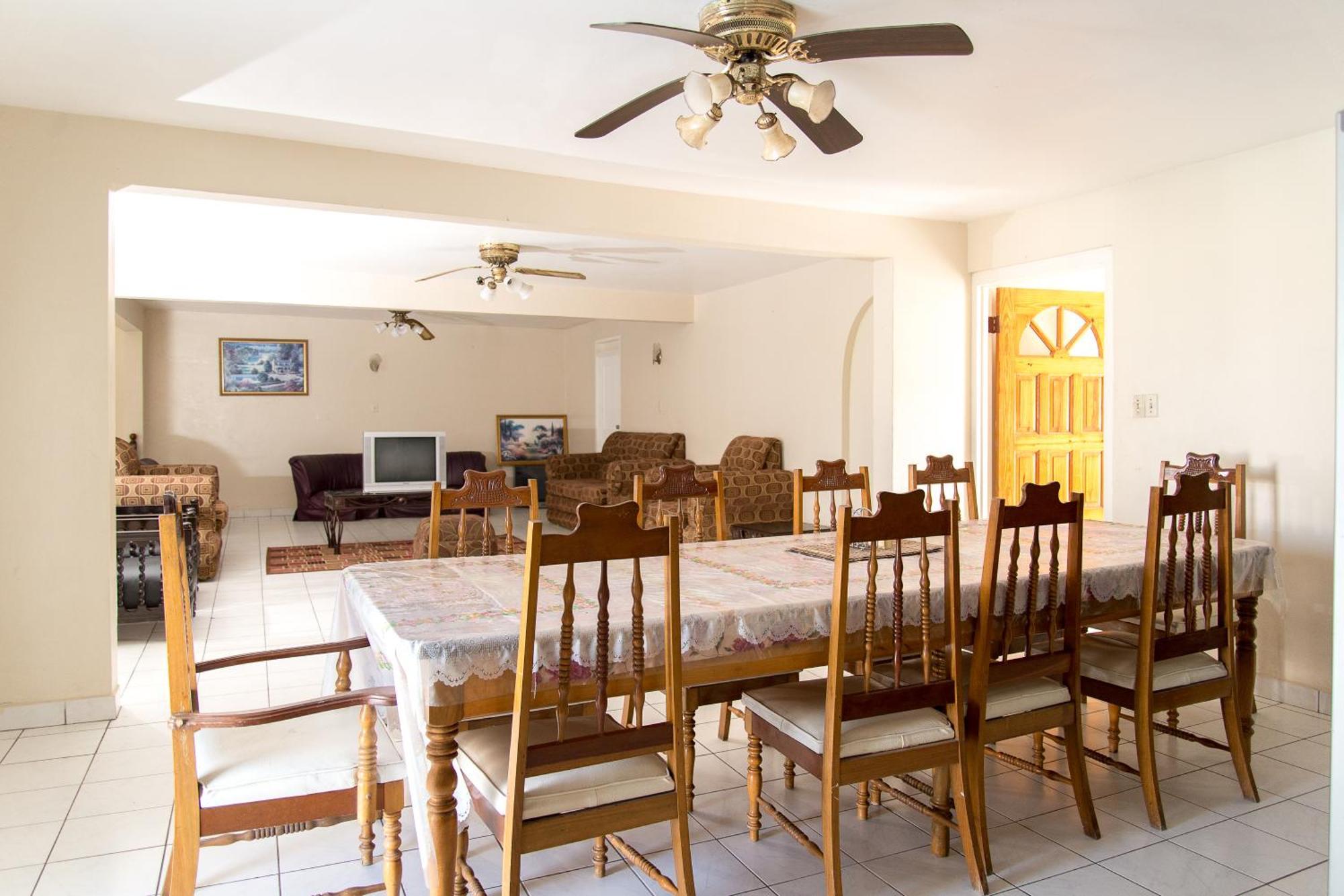 Villa Donna Inn 2*