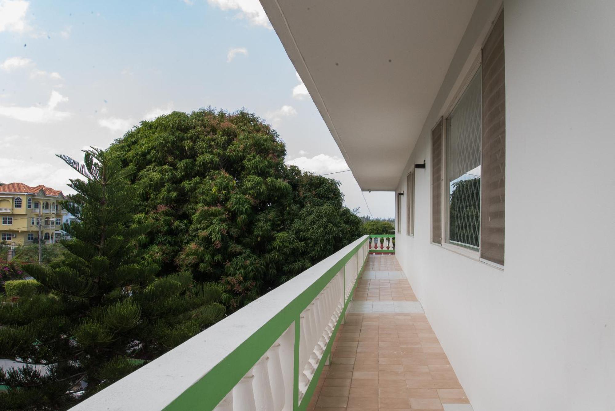 Villa Donna Inn Bed & Breakfast
