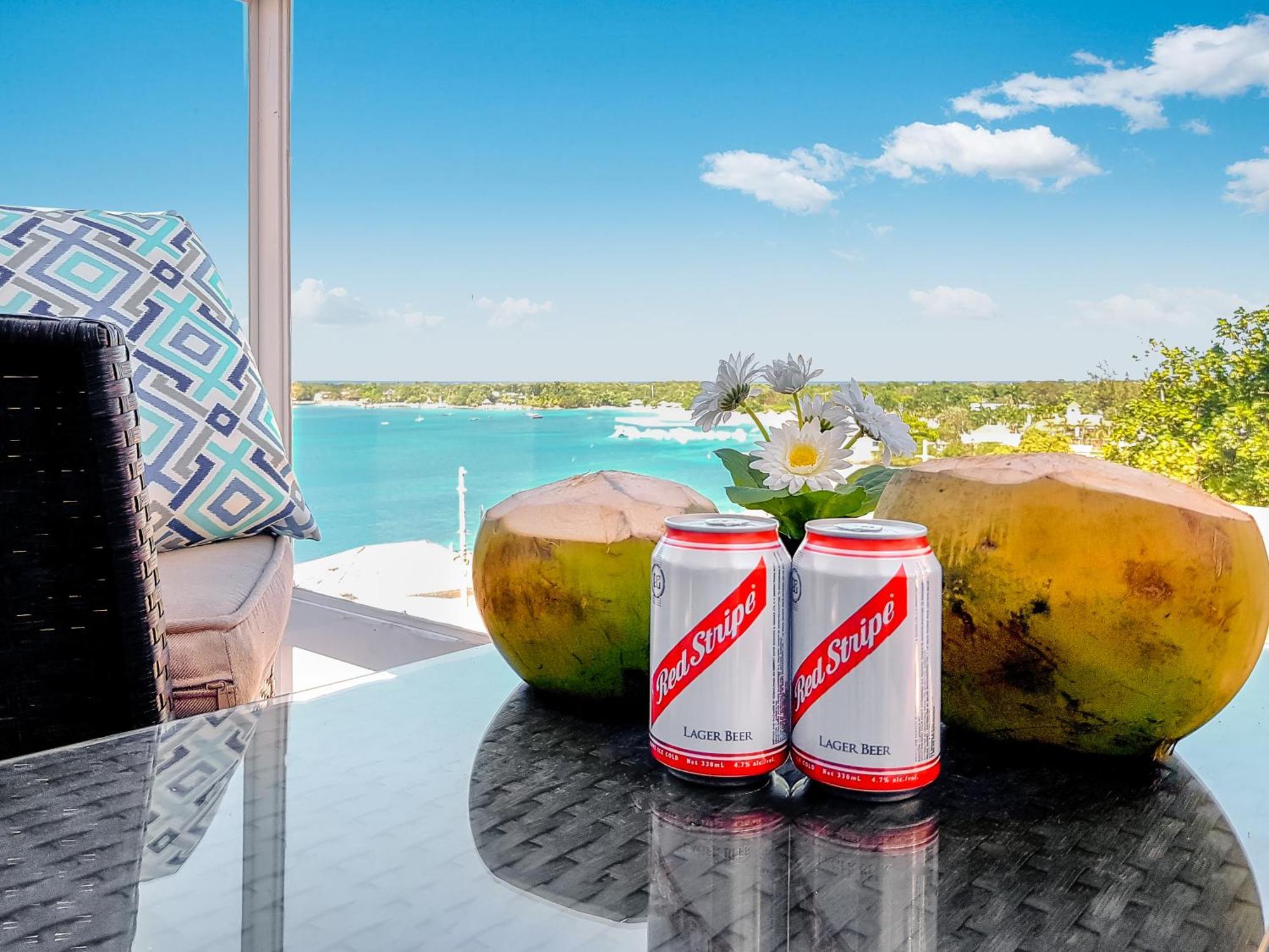 Luxe Aparthotel Discovery Bay