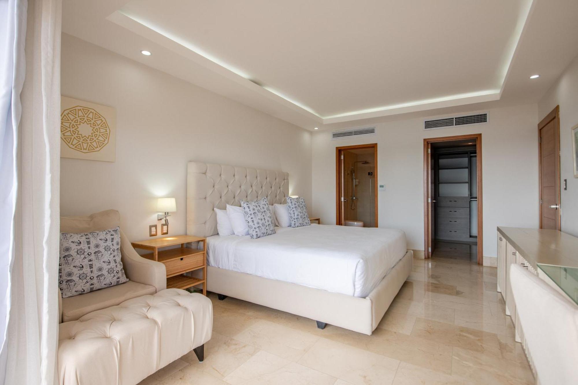 Hacienda Bay Hotel 5*