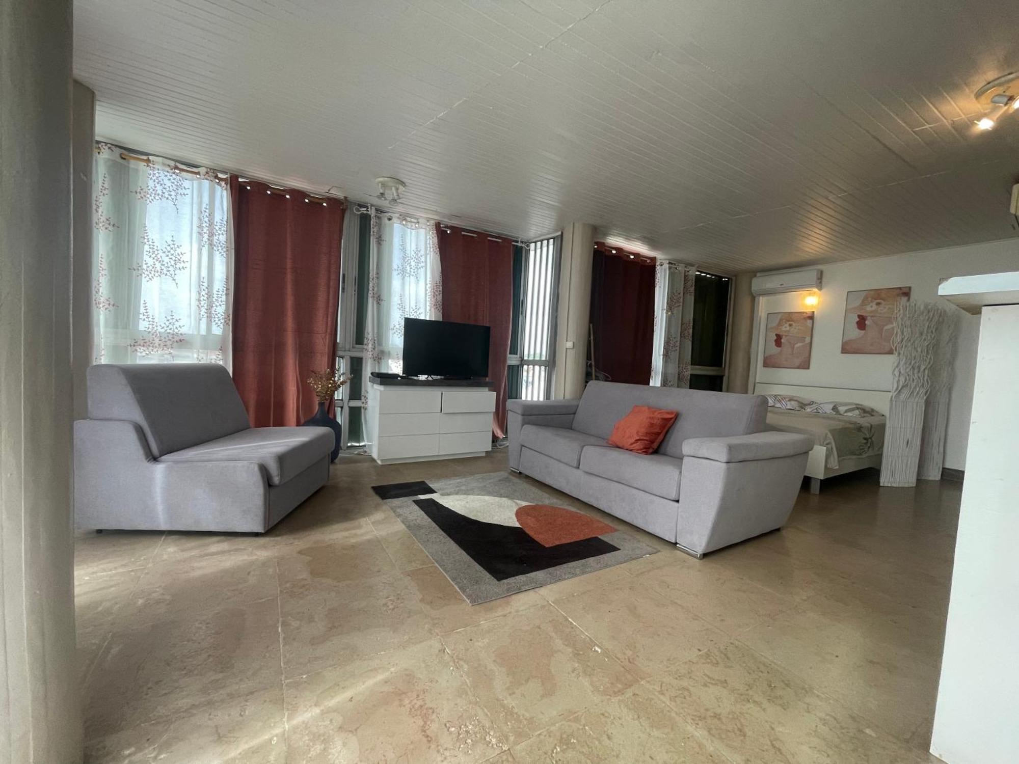 Apartment Penthouse Seaside 10 Min Port, Croisiere Et Aeroport *