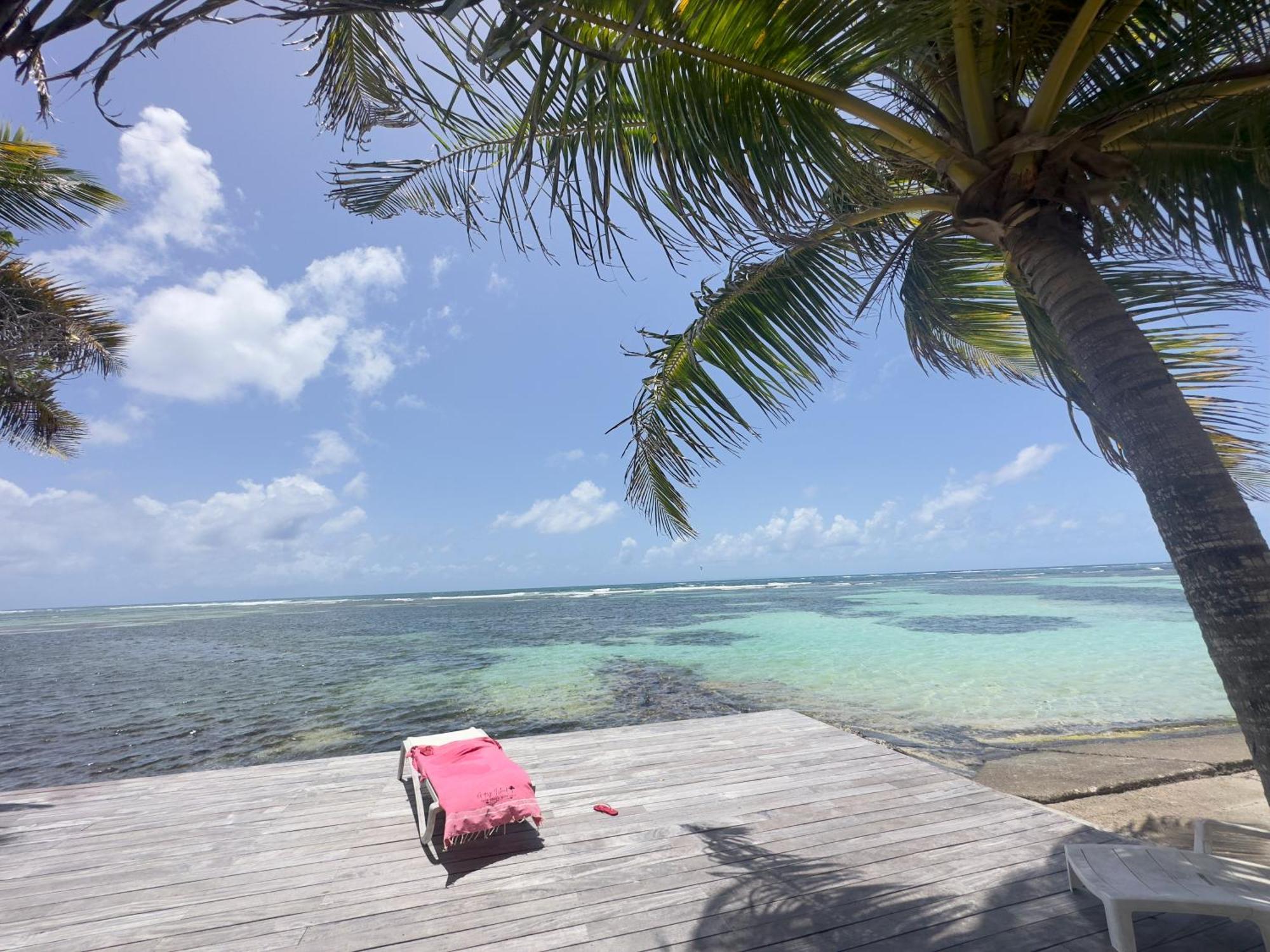 Unique : Pieds Dans L'eau Face Au Lagon Apartment Sainte-Anne (Grande-Terre)