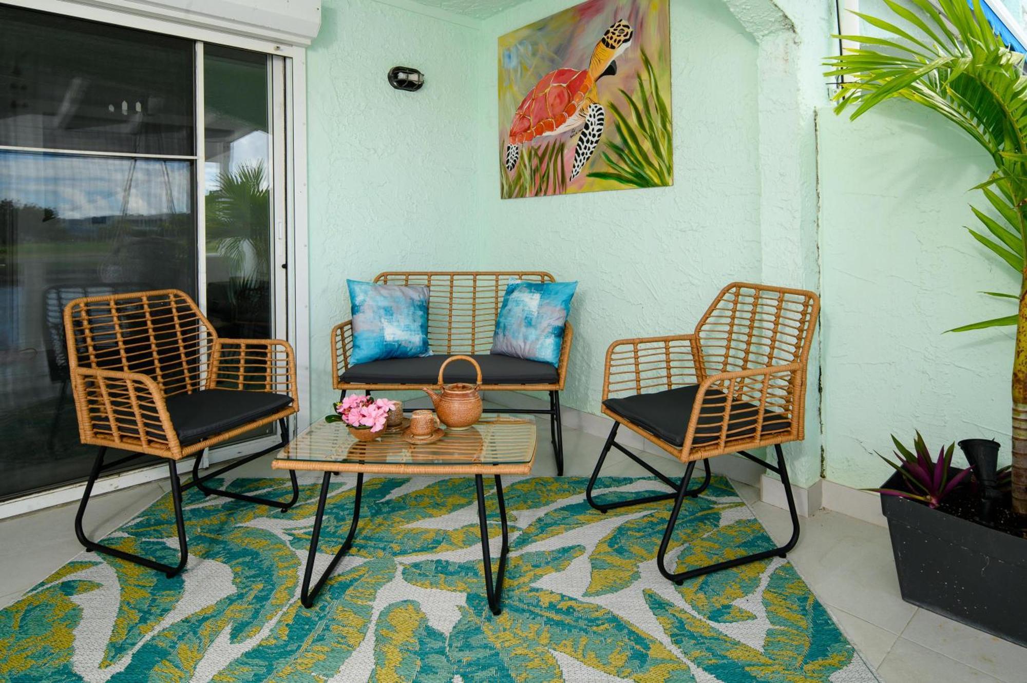 True North - Waterfront On Jolly Harbour Villa Bolands