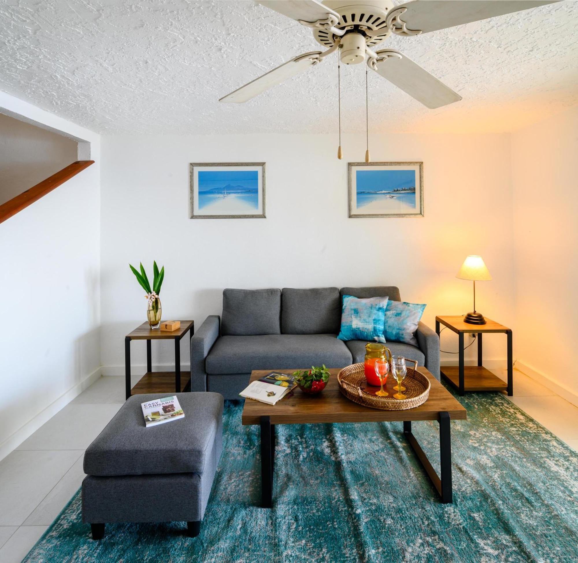 True North - Waterfront On Jolly Harbour