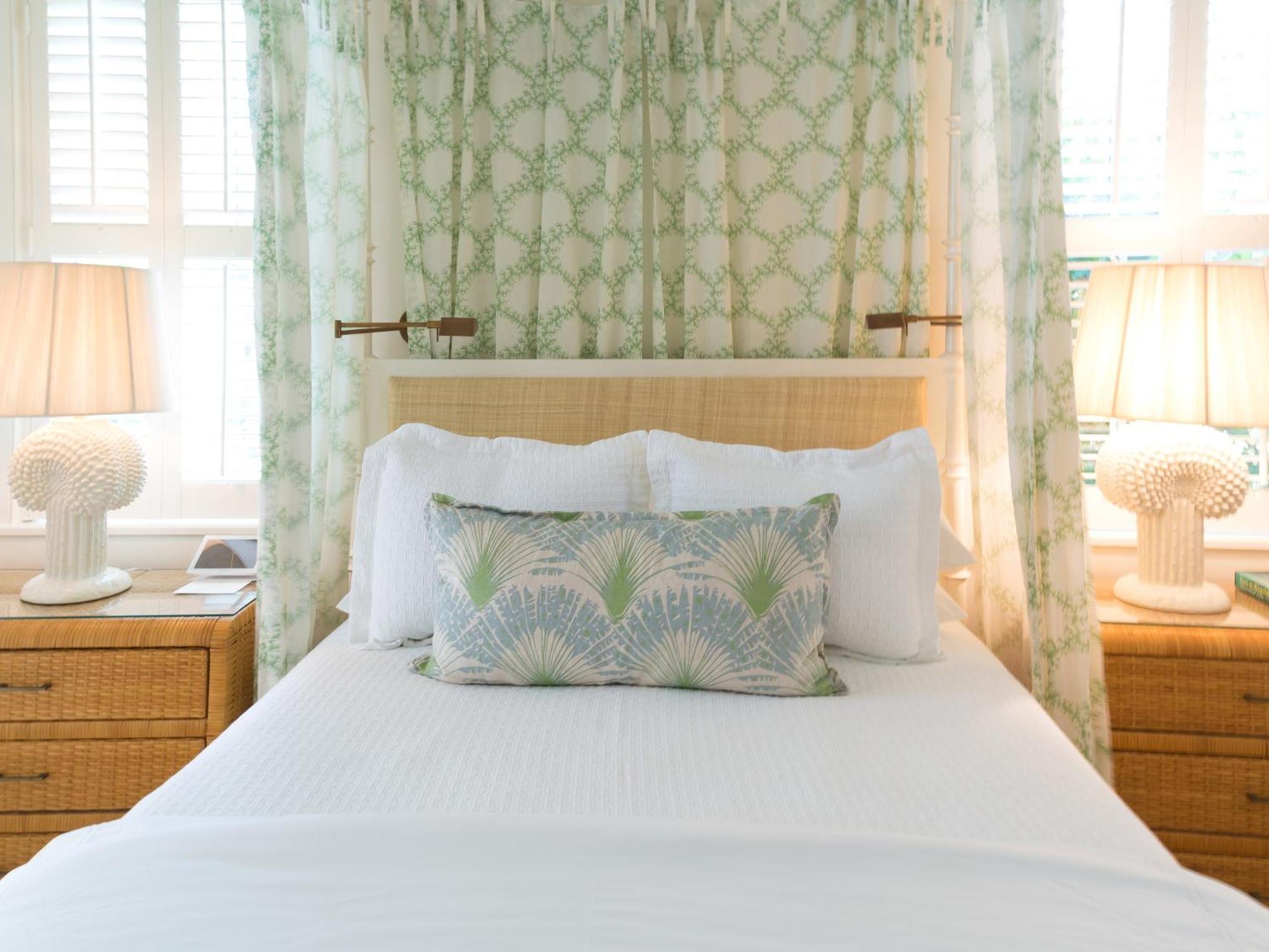 Resort Eleven Bahama House
