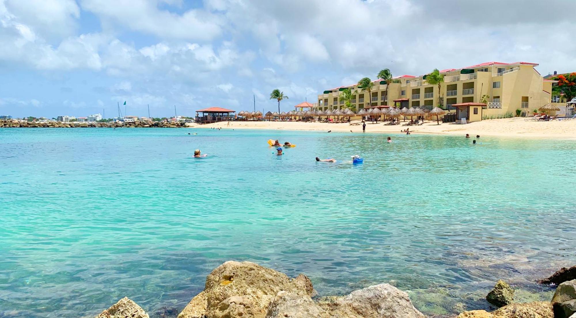 Marina & 5* Simpson Bay