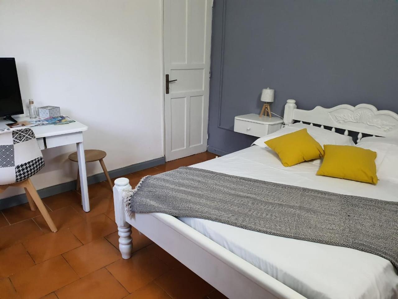 Sunshine Privilege Apartment