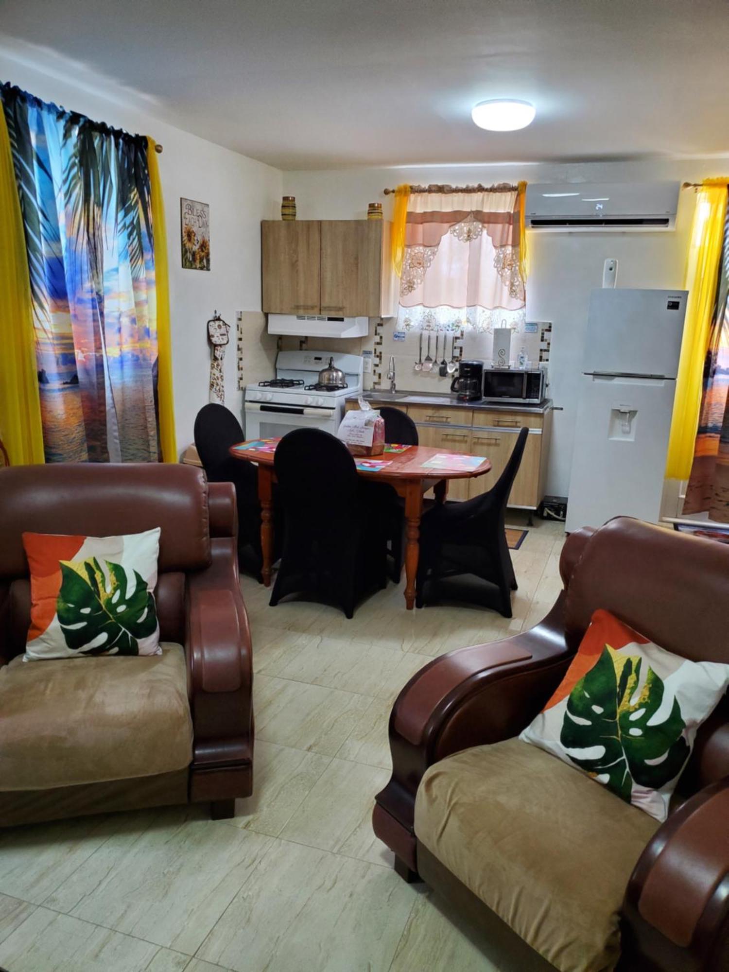 Grand Sun Valley Residences Apartment Willemstad