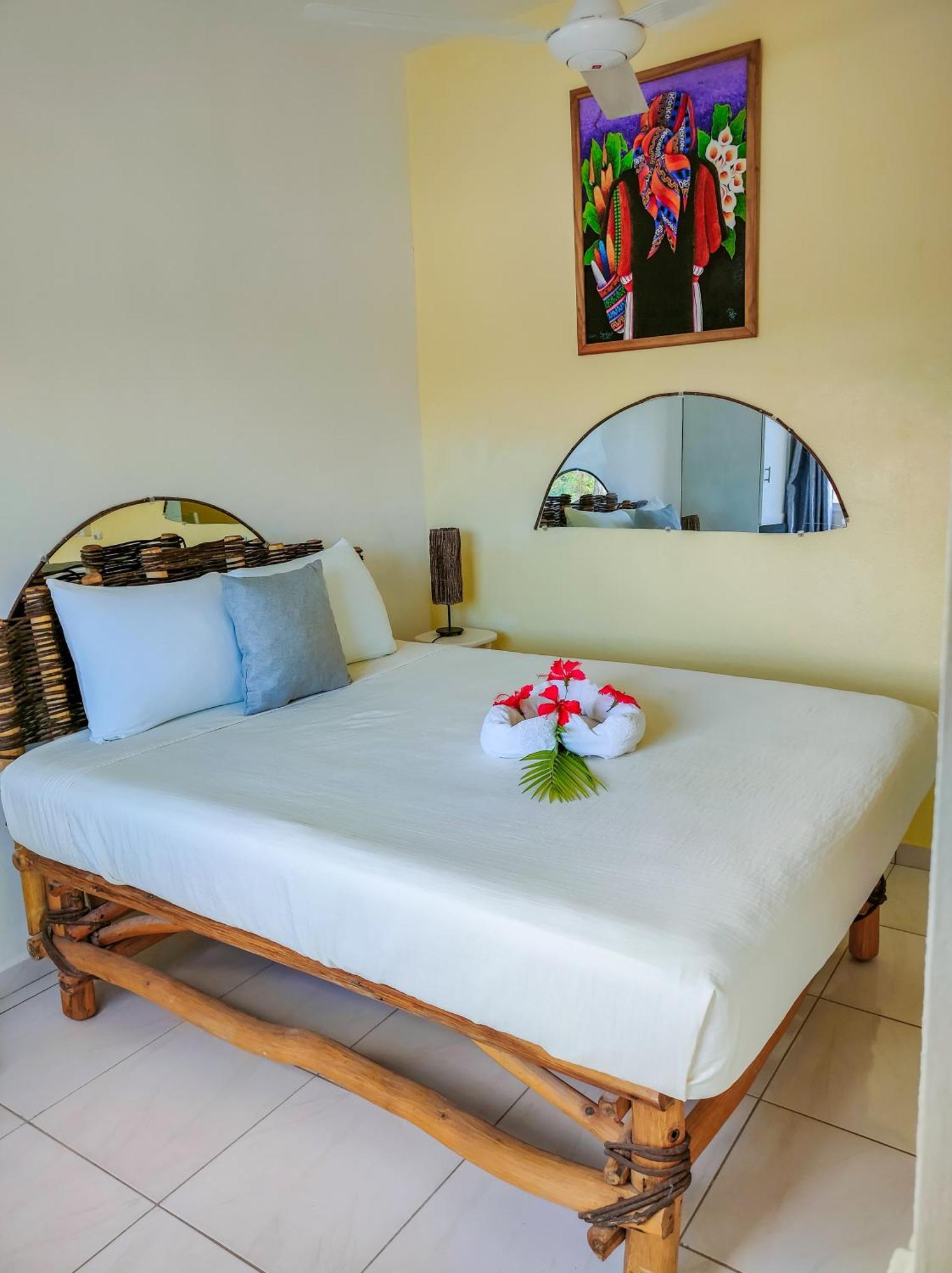 La Isleta Aparthotel