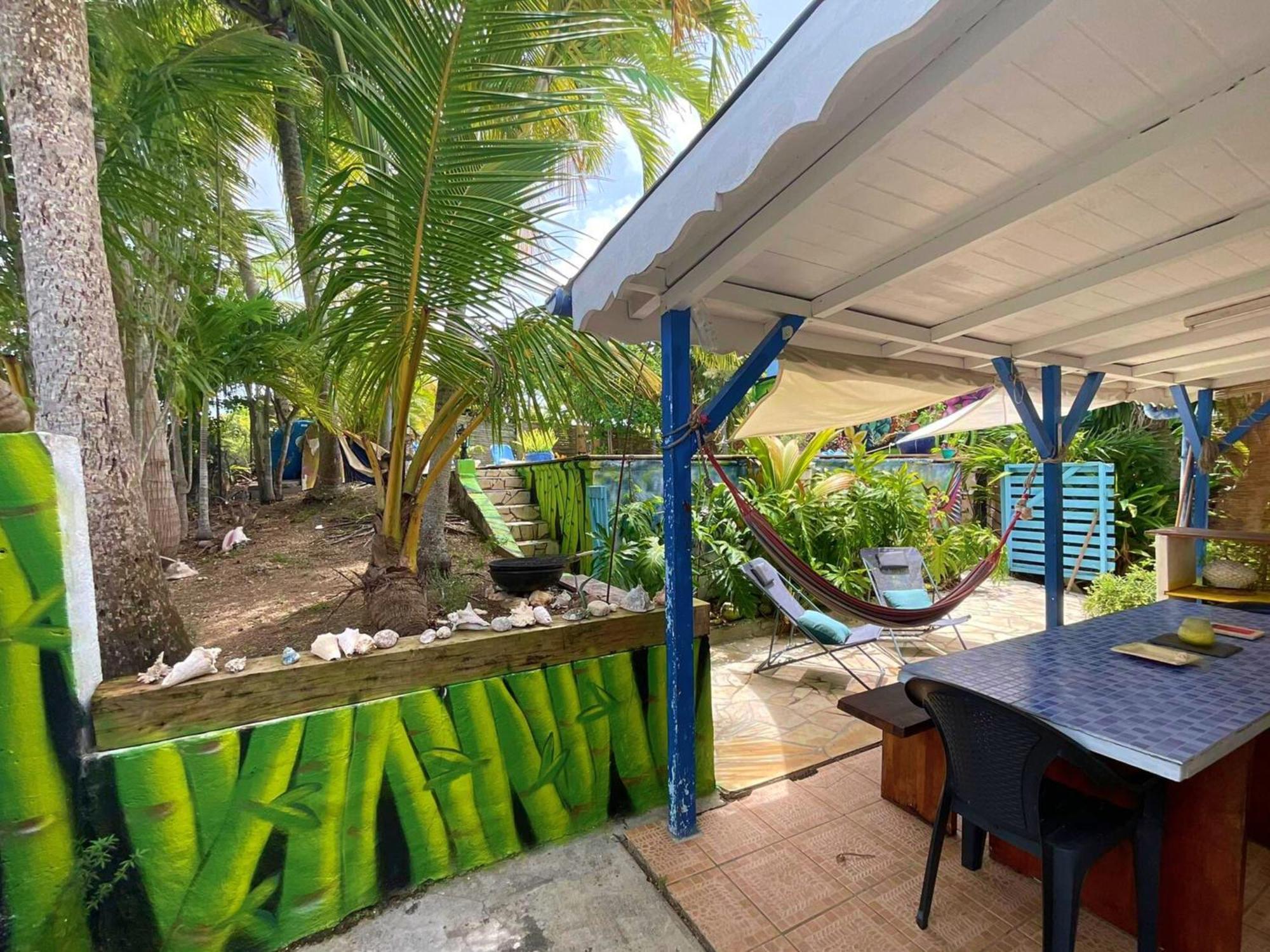 Ti Bwa Carbet Cosy Semi-exterieur Avec Toit Terrasse Sainte-Anne (Grande-Terre)