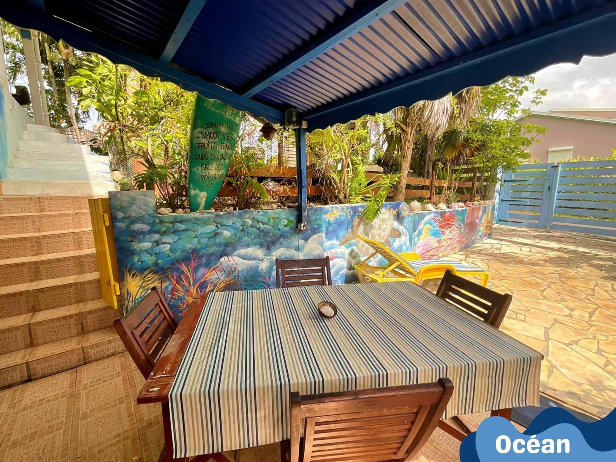Ti Bwa Carbet Cosy Semi-exterieur Avec Toit Terrasse *