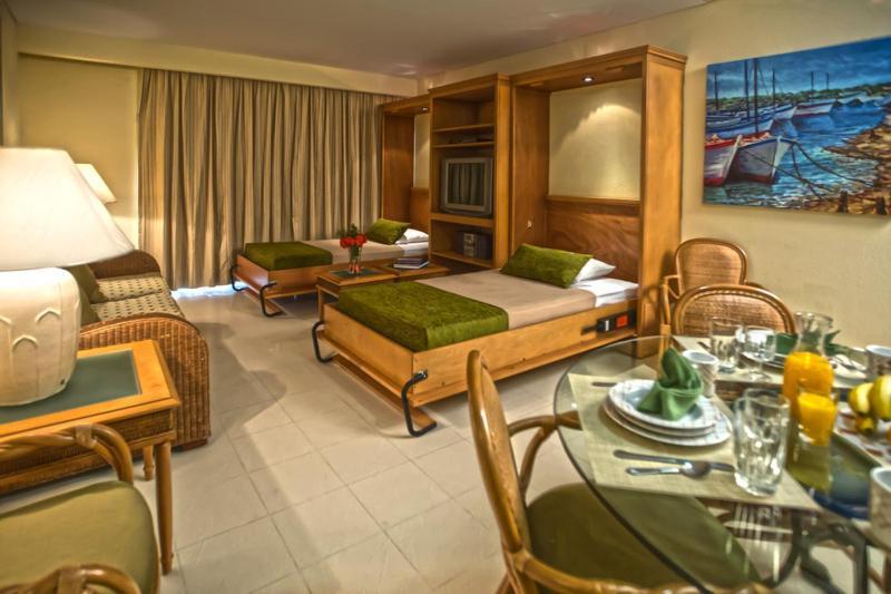 The At Resort
