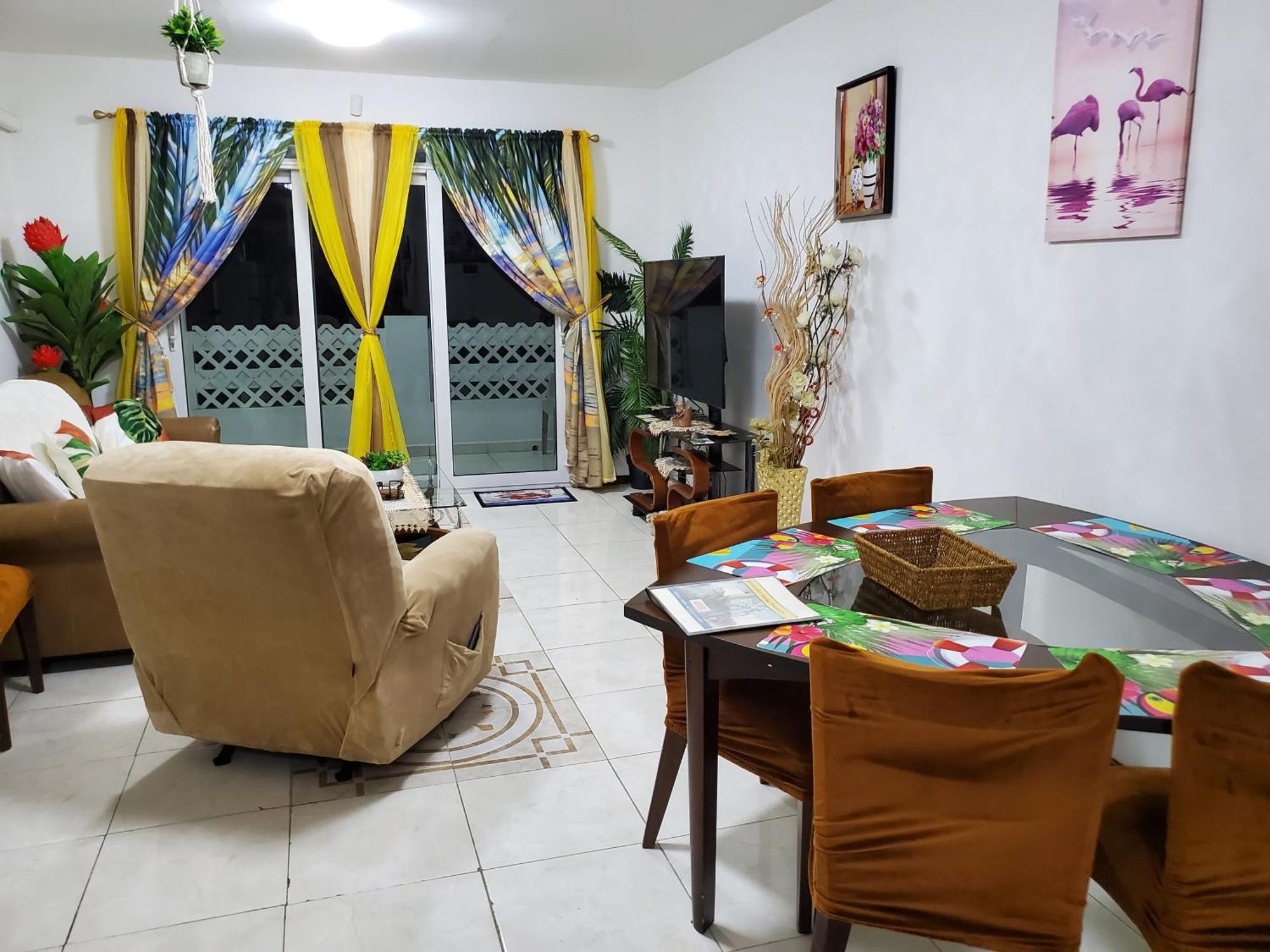 Grand Sun Valley Residences *