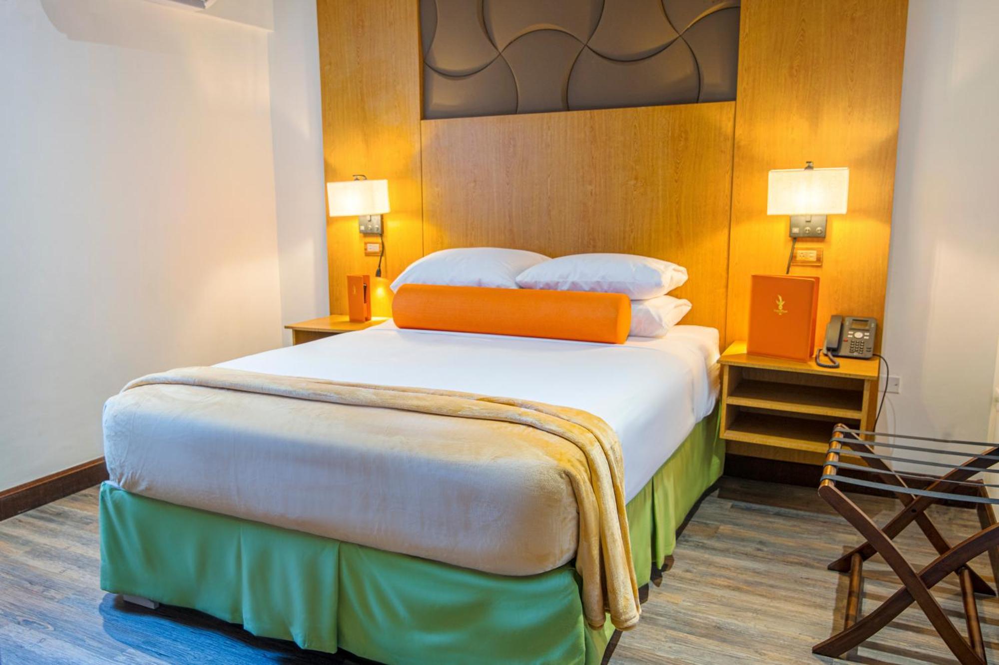 Sago Palm Hotel *