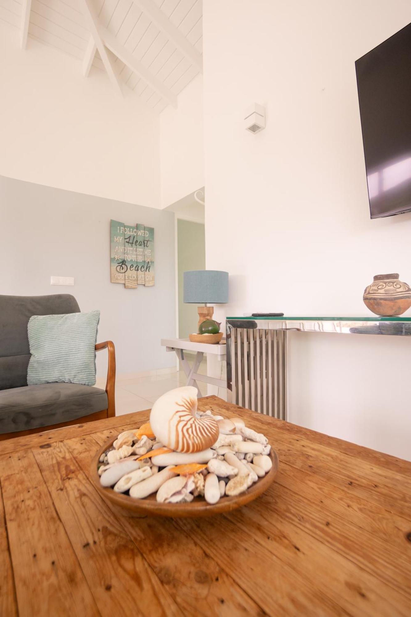 Piscadera Harbour Village 4*