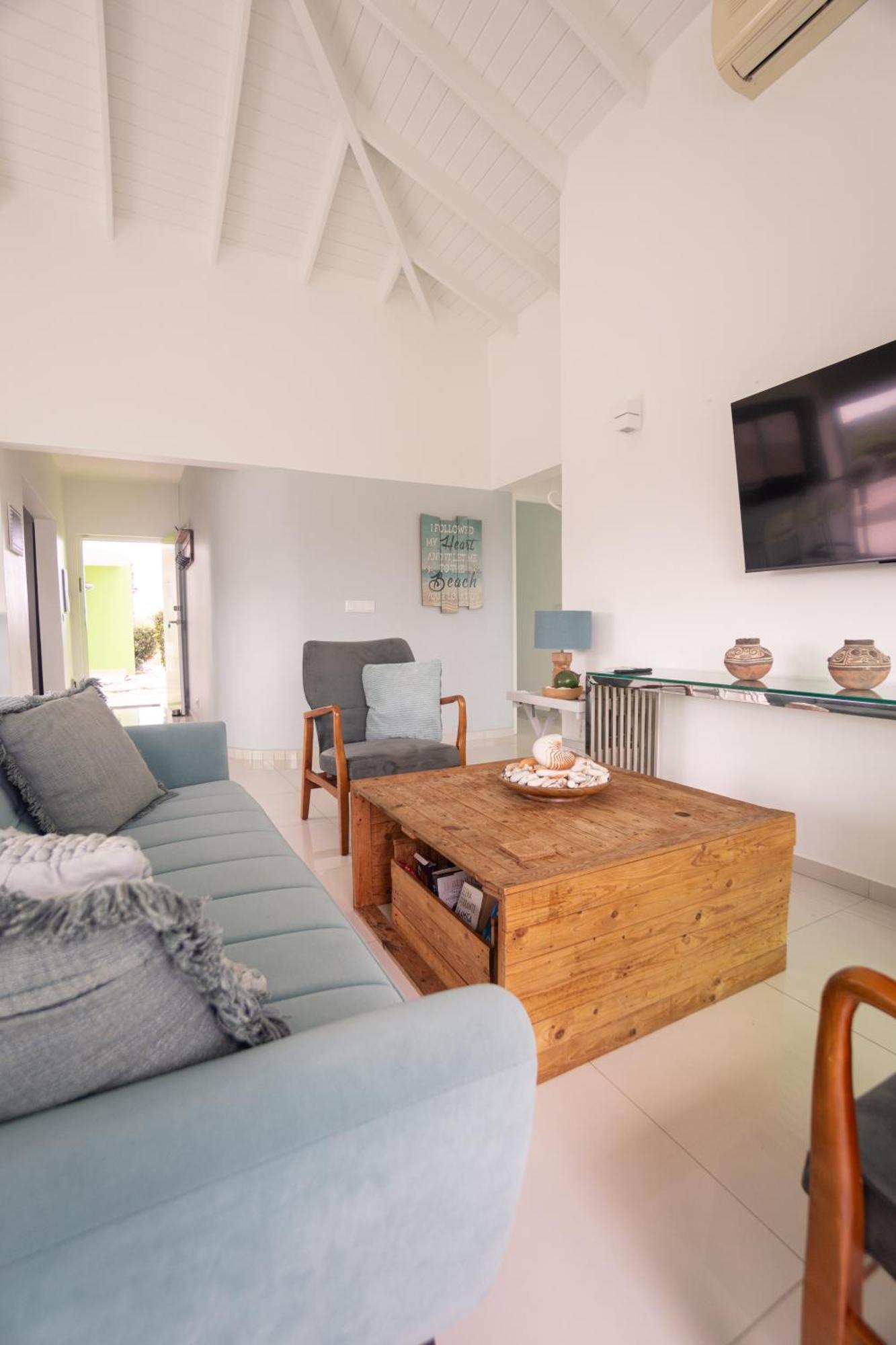 Piscadera Harbour Village Hotel 4*