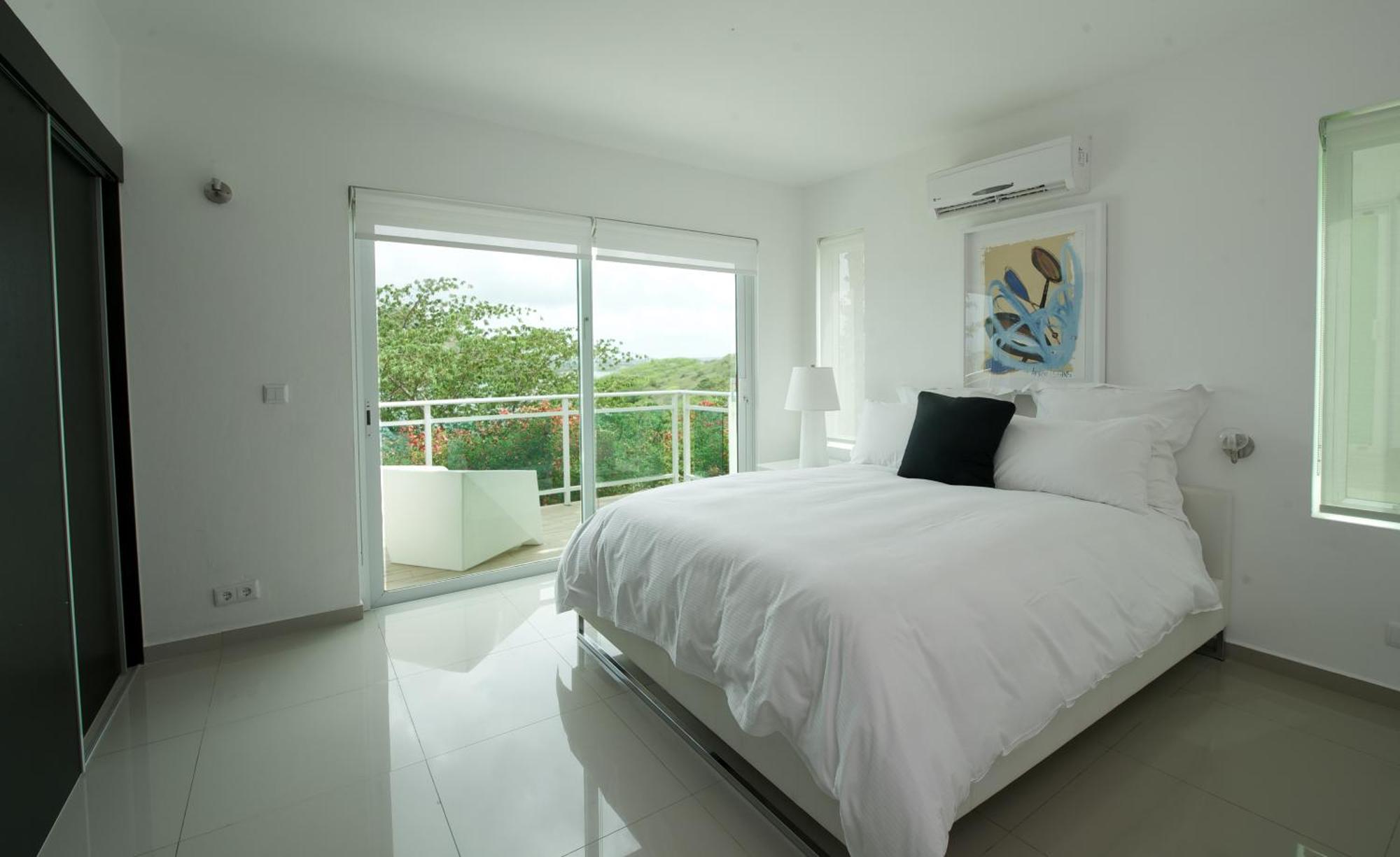 Piscadera Harbour Village Hotel 4*