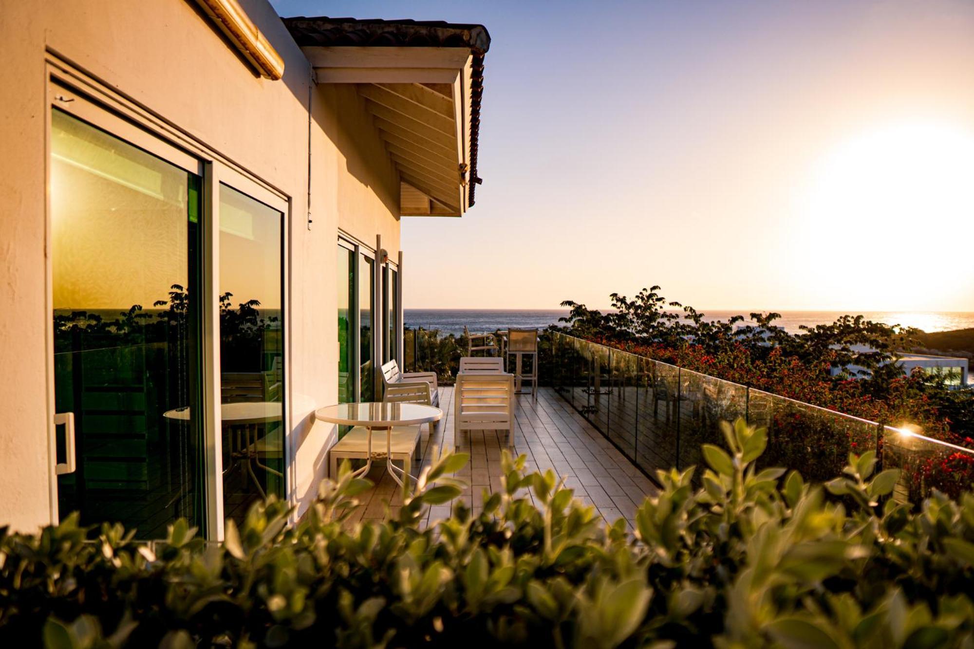 Piscadera Harbour Village 4*