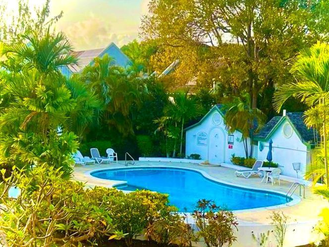 Villa Life
