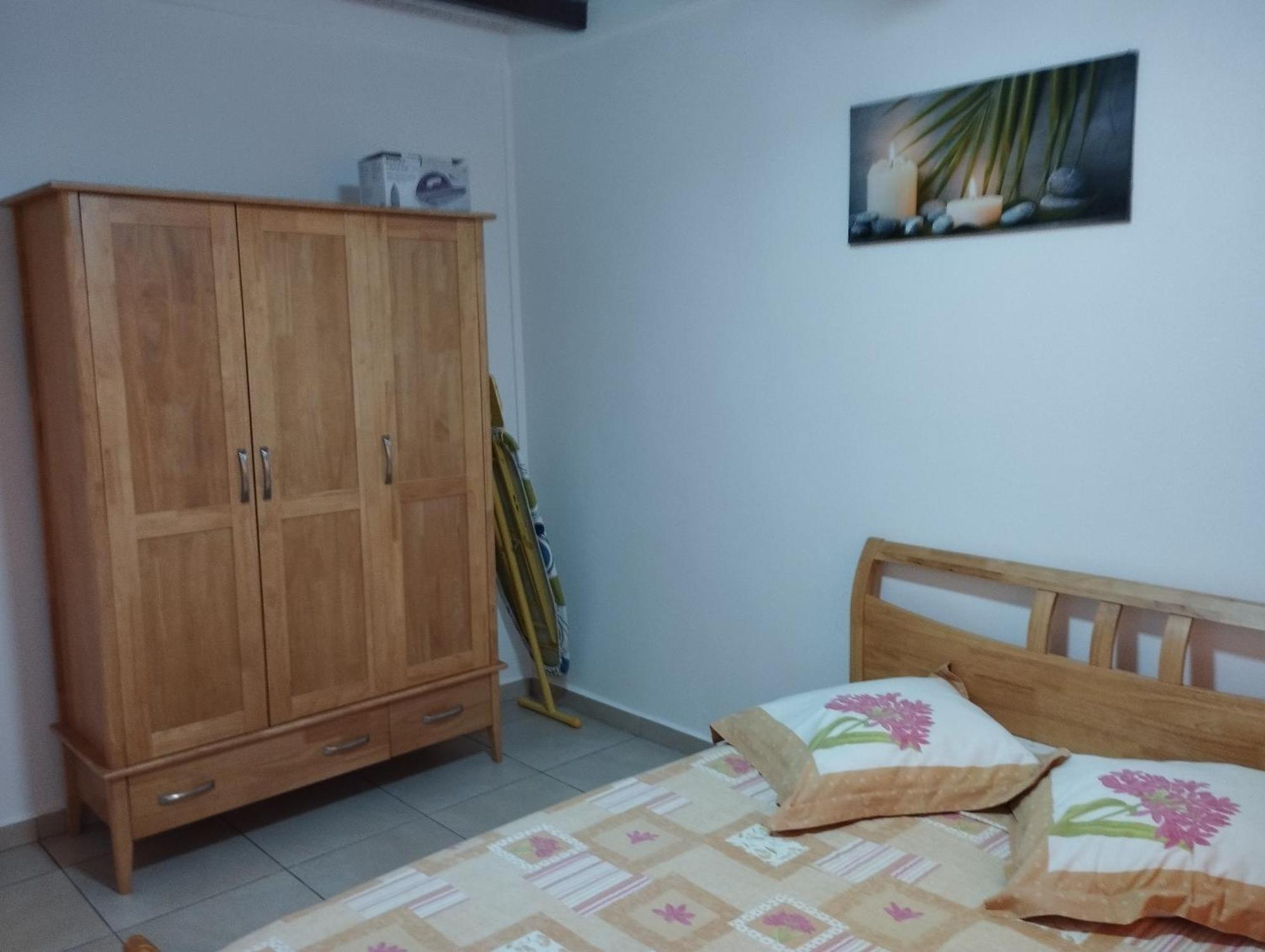 Apartment Le Papillon Bleu Bouillante