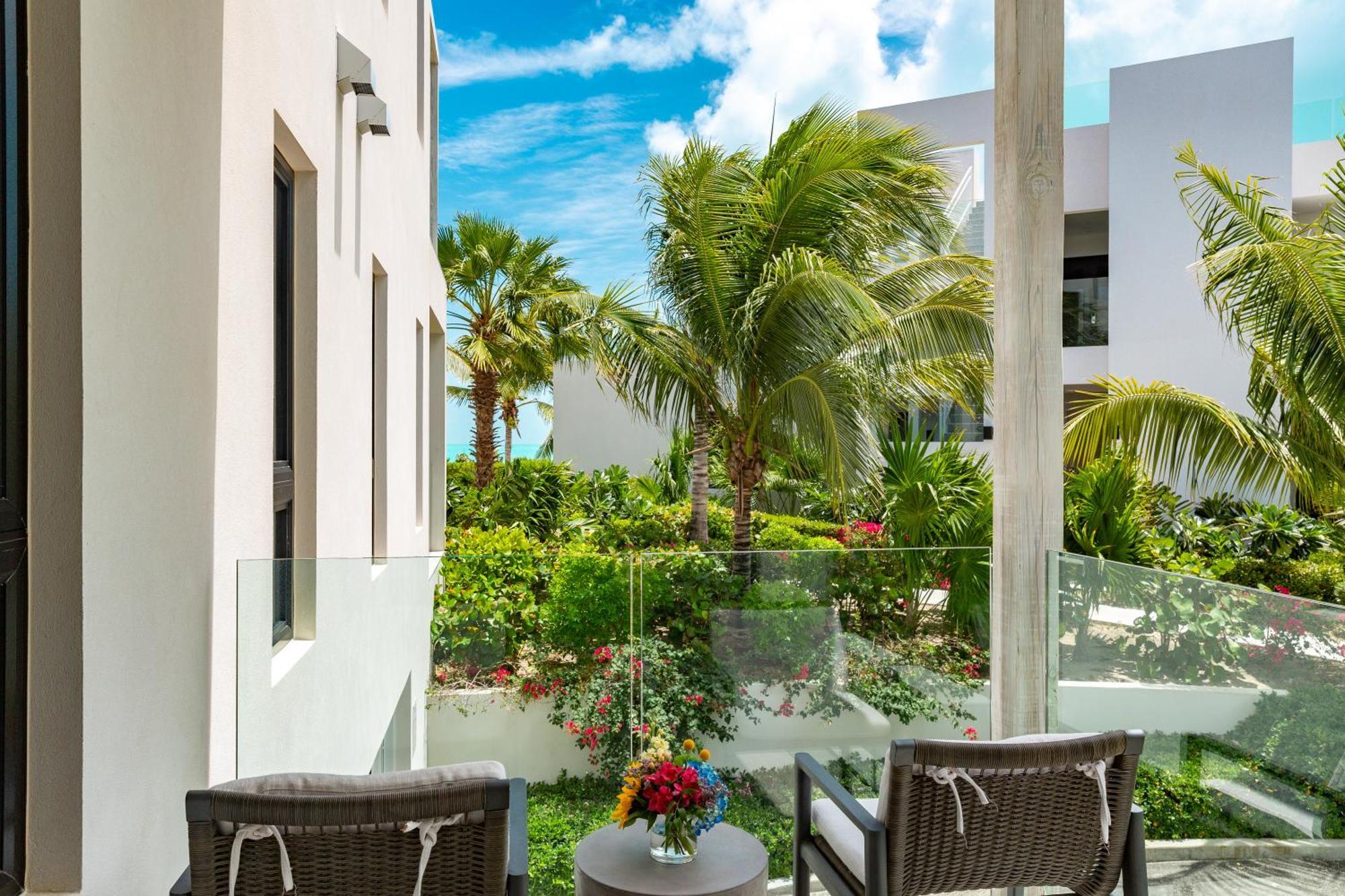 H2o Lifestyle Resort Long Bay