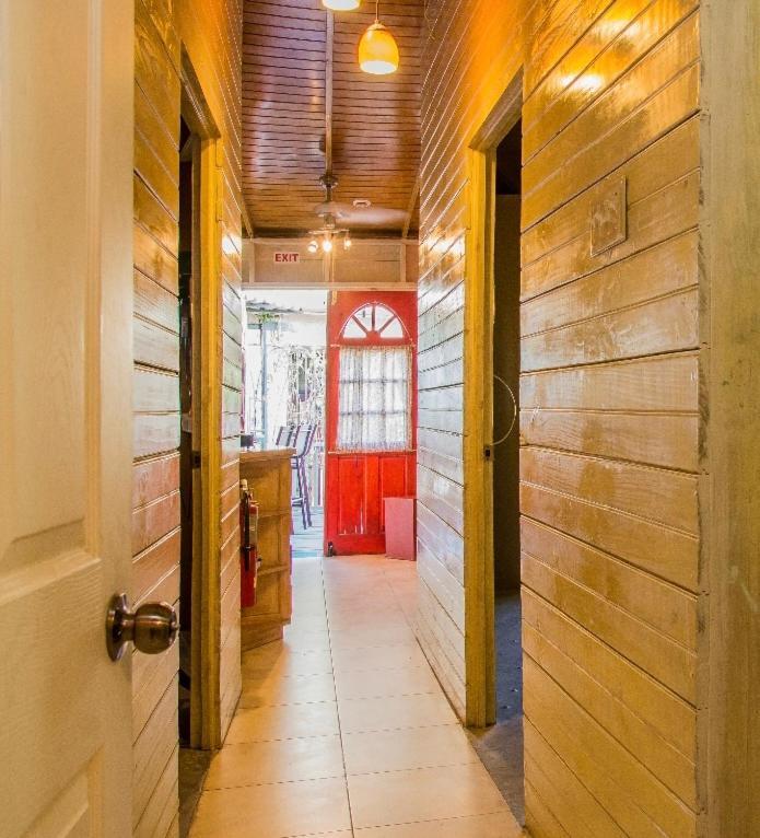 Guest house One32
